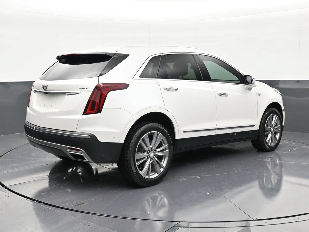 2023 Cadillac XT5 FWD Premium Luxury