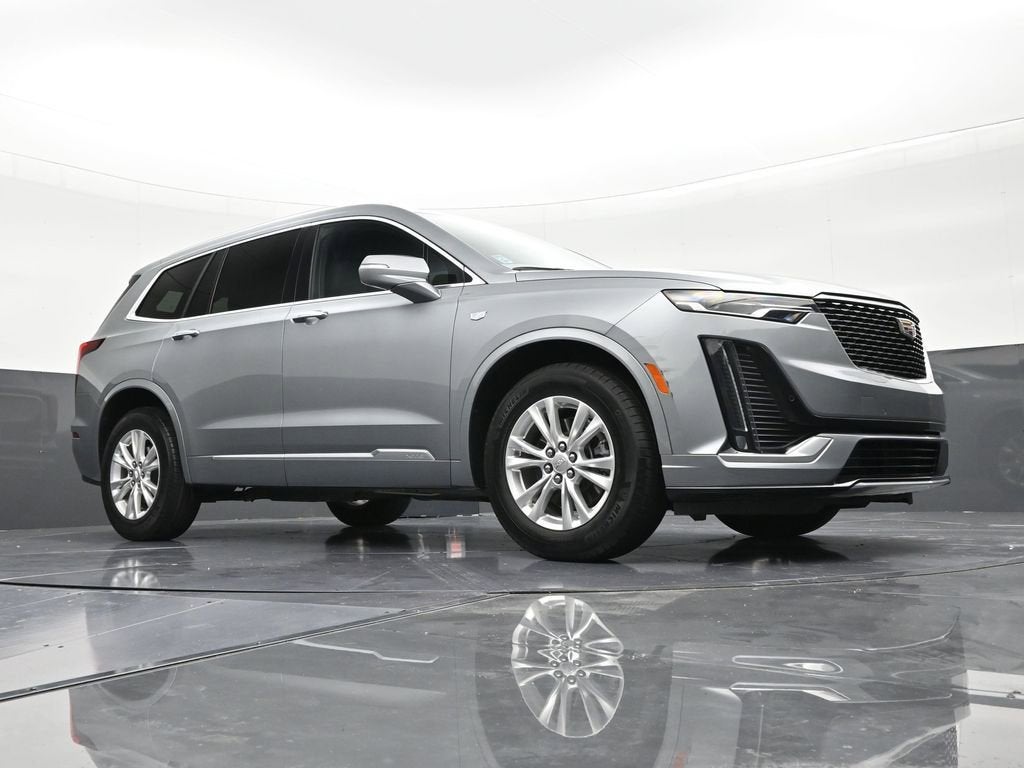 2023 Cadillac XT6 Luxury