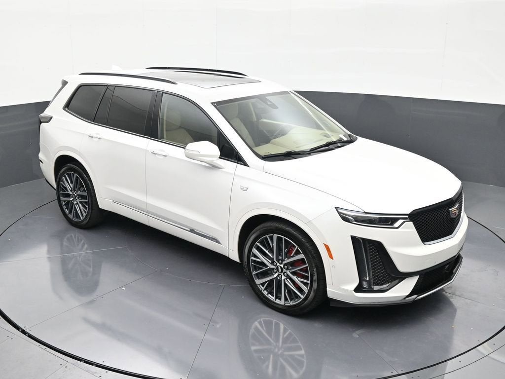 2022 Cadillac XT6 Sport