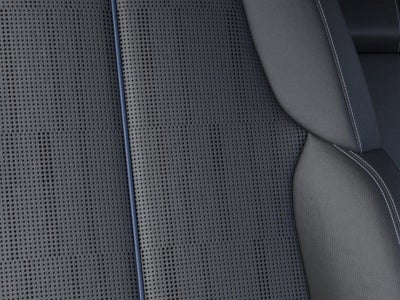 2025 Cadillac LYRIQ Luxury 1