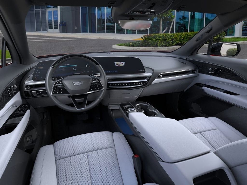 2025 Cadillac LYRIQ Sport 2