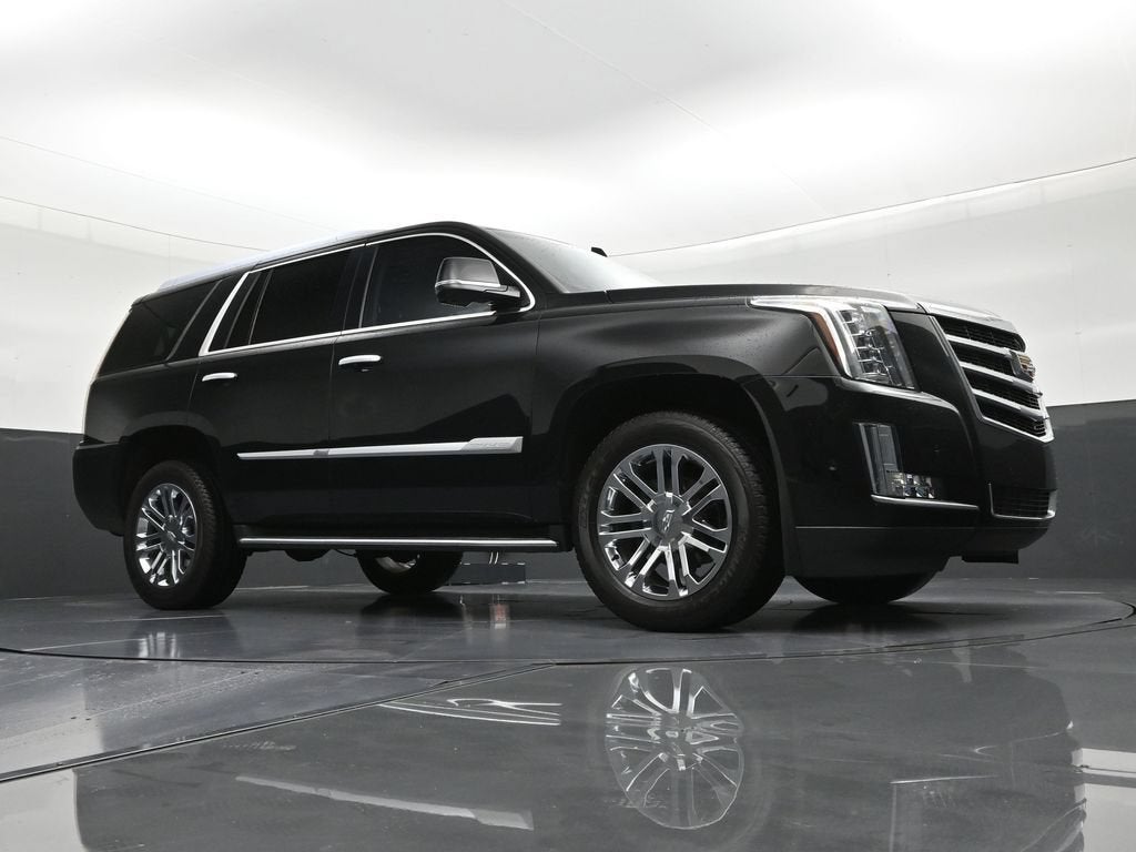 2019 Cadillac Escalade Standard