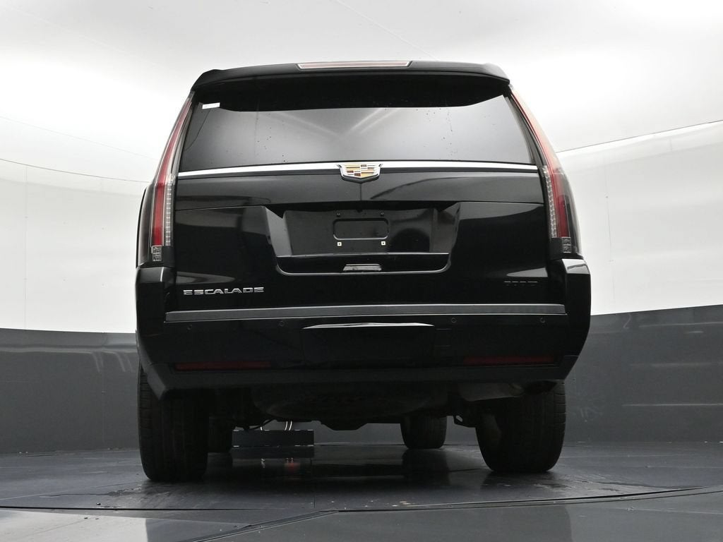 2020 Cadillac Escalade 2WD Standard