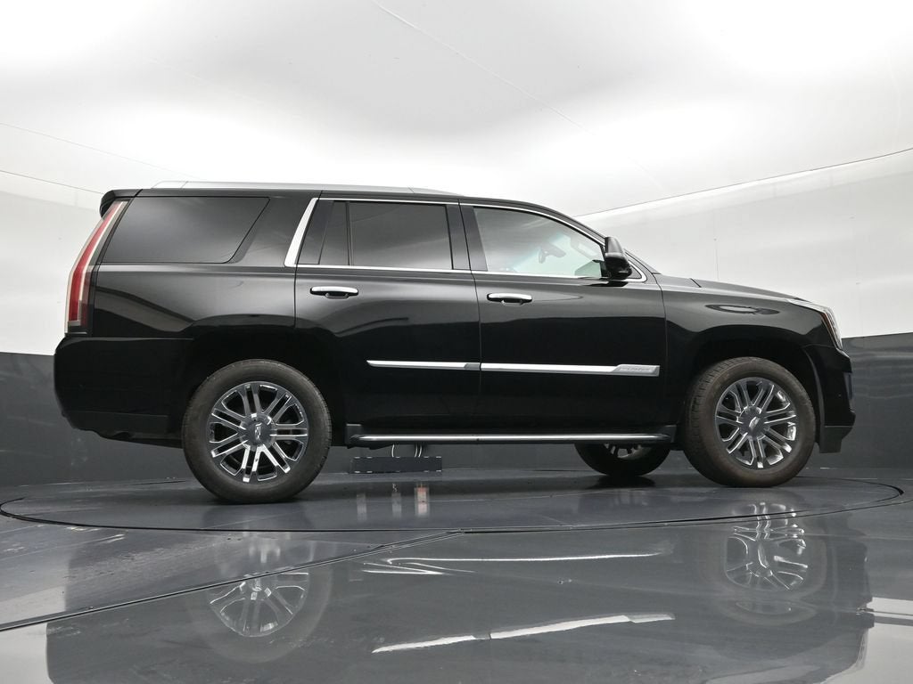 2020 Cadillac Escalade 2WD Standard