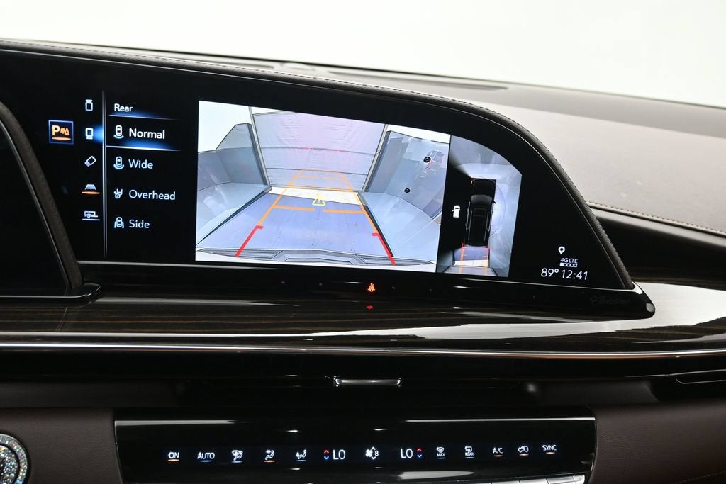 2022 Cadillac Escalade Premium Luxury