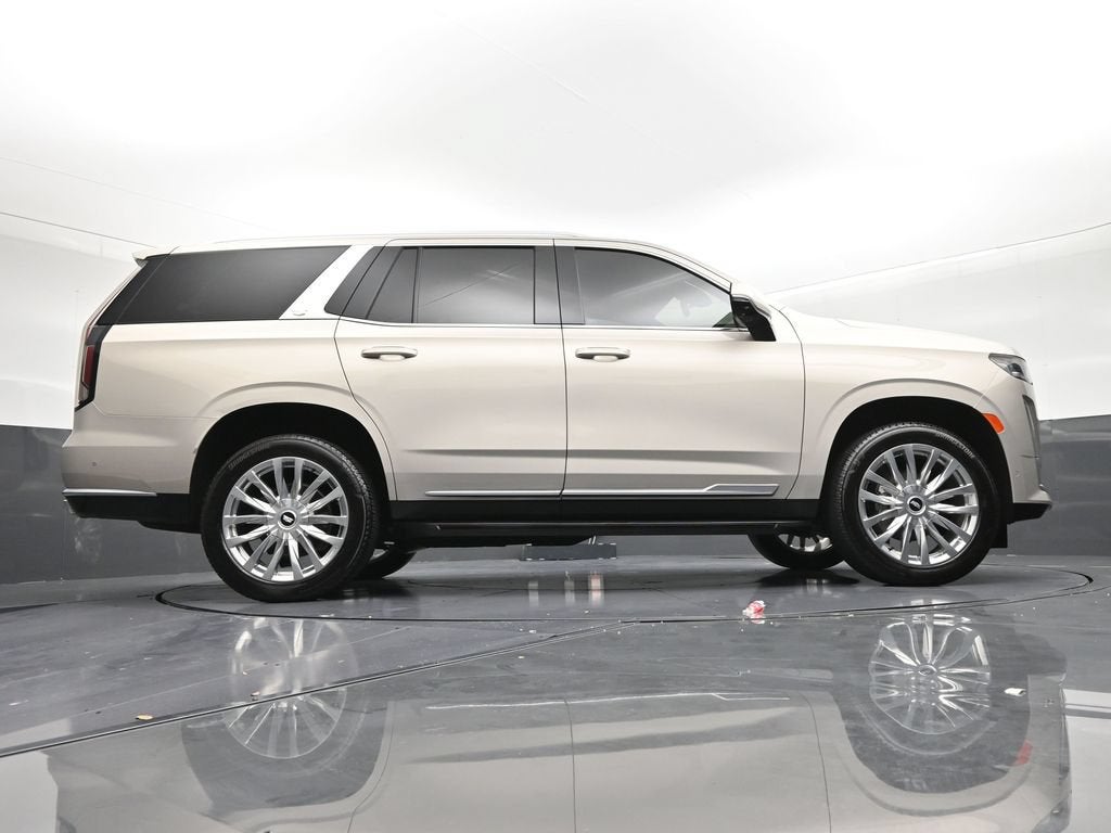 2022 Cadillac Escalade Premium Luxury