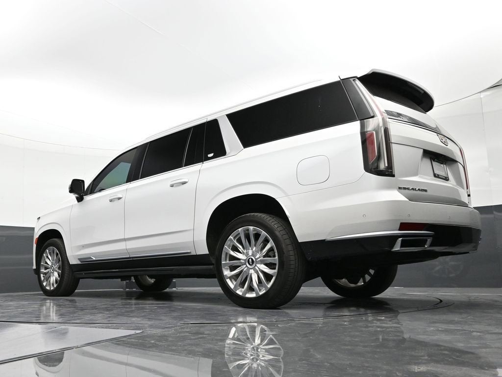 2023 Cadillac Escalade ESV Premium Luxury