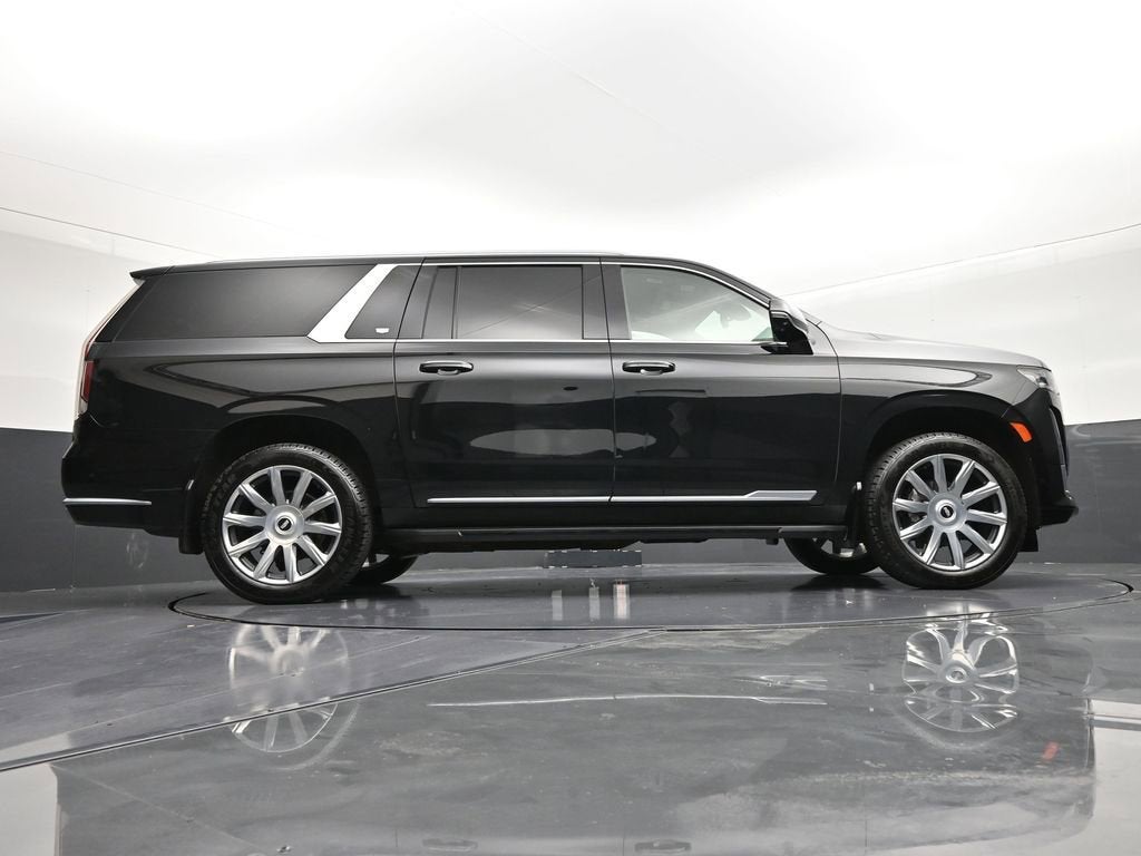 2022 Cadillac Escalade ESV Premium Luxury Platinum