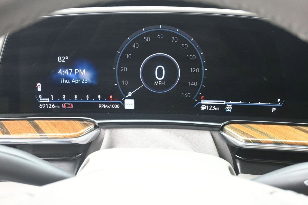 2022 Cadillac Escalade ESV Premium Luxury Platinum