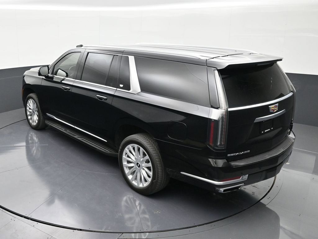 2025 Cadillac Escalade ESV Luxury