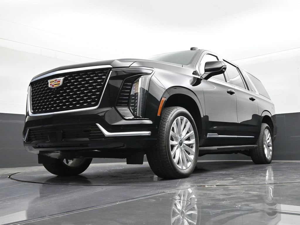 2025 Cadillac Escalade ESV Luxury