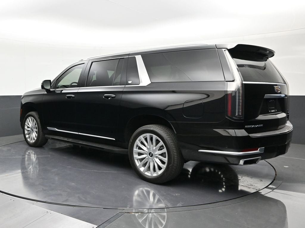 2025 Cadillac Escalade ESV Luxury