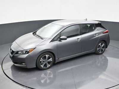 2022 Nissan LEAF SV