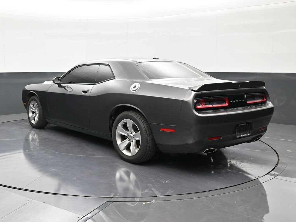 2021 Dodge Challenger SXT
