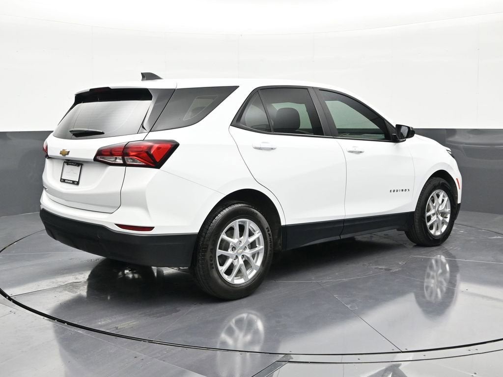 2022 Chevrolet Equinox LS