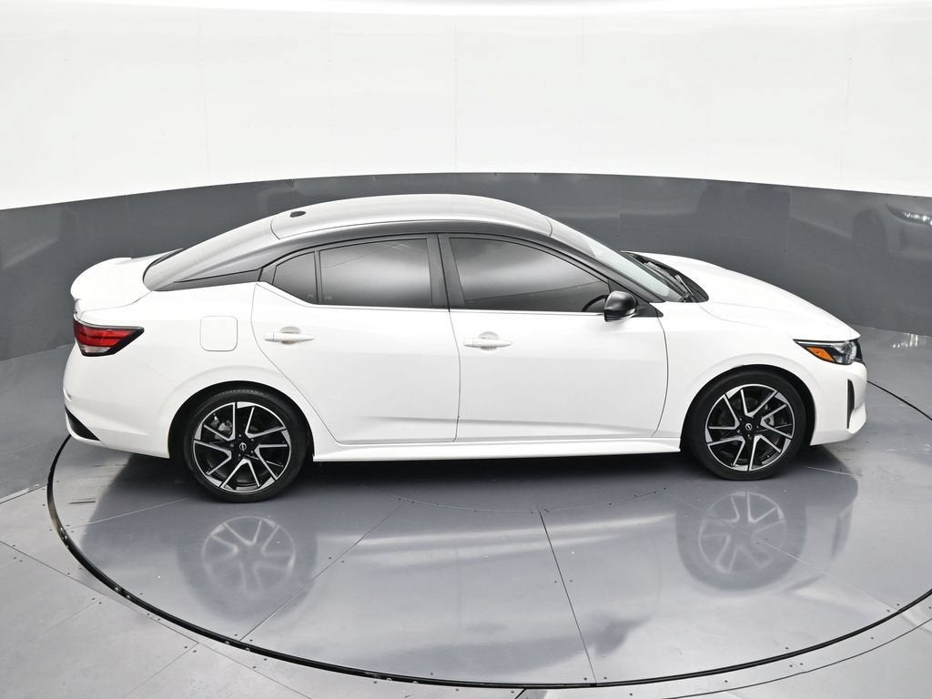 2024 Nissan Sentra SR Xtronic CVT