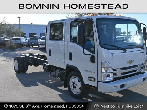 2025 Chevrolet Low Cab Forward 4500 Base