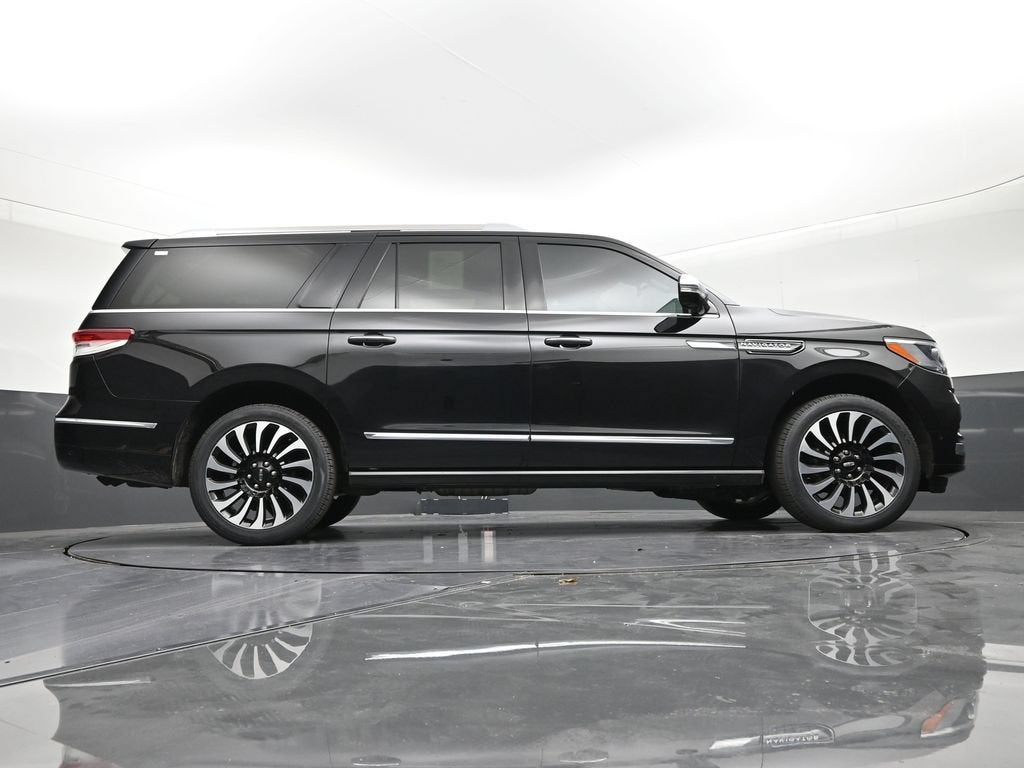 2024 Lincoln Navigator L Black Label