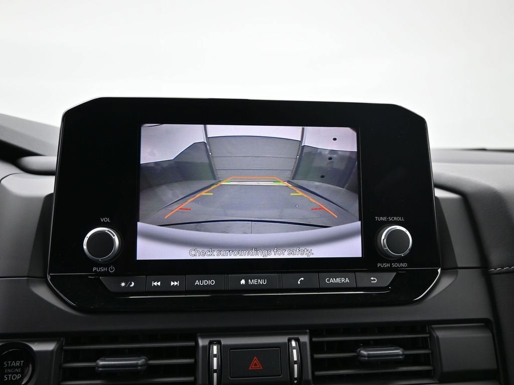 2025 Nissan Pathfinder S