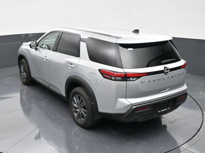2025 Nissan Pathfinder S