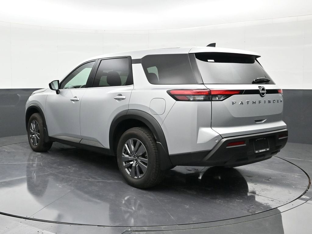 2025 Nissan Pathfinder S