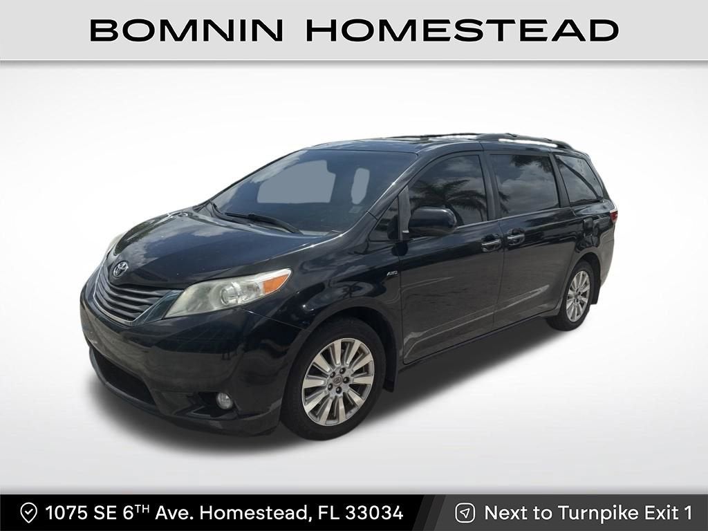 2016 Toyota Sienna XLE V6 AWD 7-Passenger's photo
