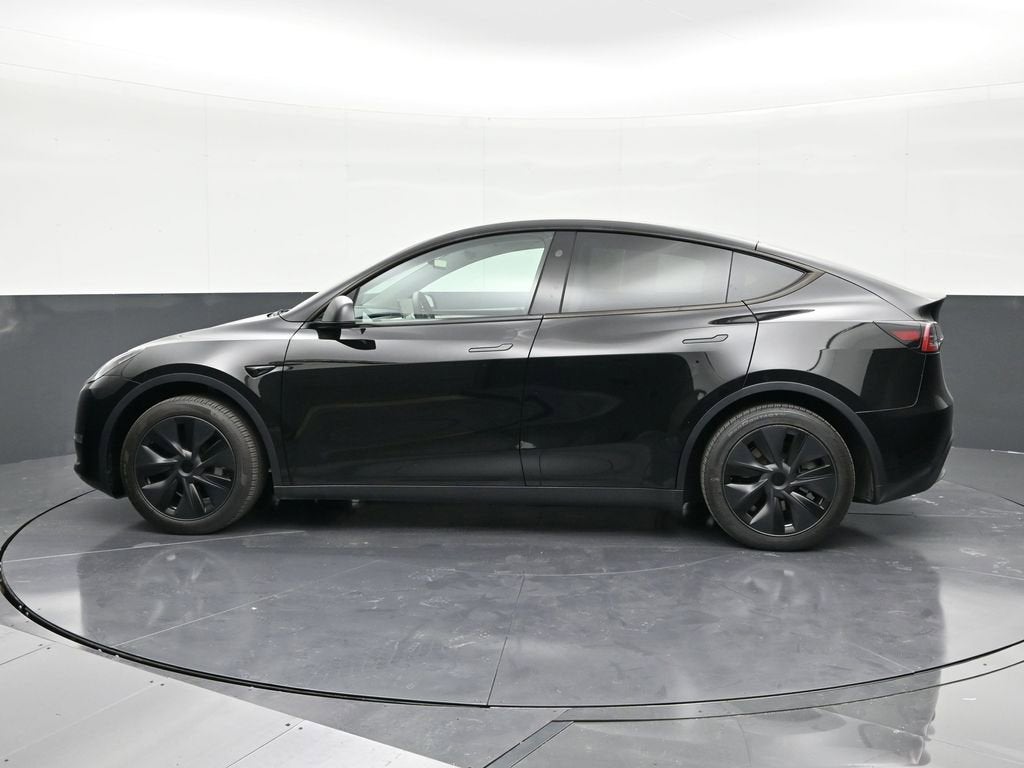 Used 2024 Tesla Model Y Long Range with VIN 7SAYGDED1RA333694 for sale in Homestead, FL