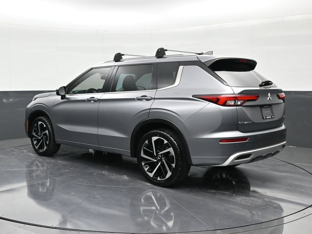2022 Mitsubishi Outlander SEL