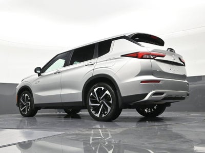 2023 Mitsubishi Outlander PHEV SE
