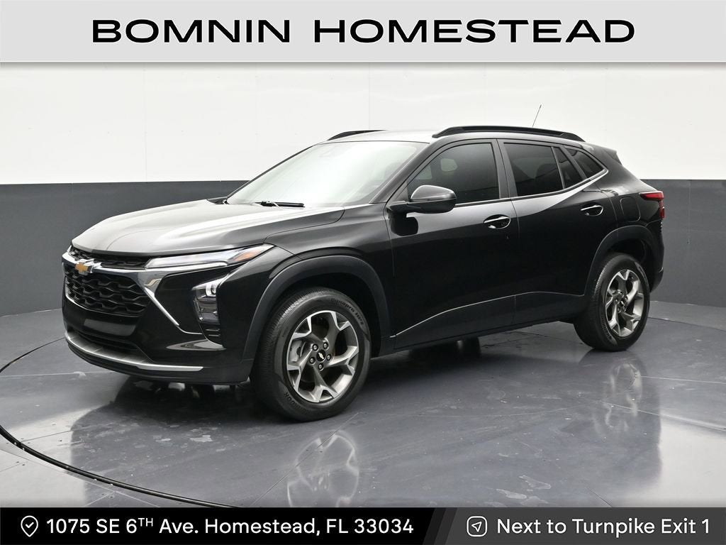2024 Chevrolet Trax LT's photo