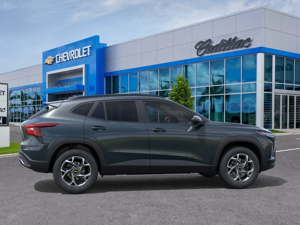 2026 Chevrolet Trax LT - Photo 6