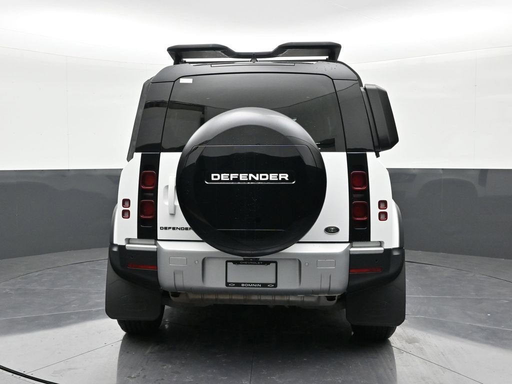 2023 Land Rover Defender S