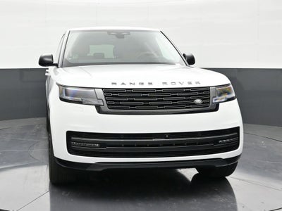 2025 Land Rover Range Rover SE