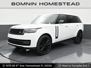 2025 Land Rover Range Rover SE