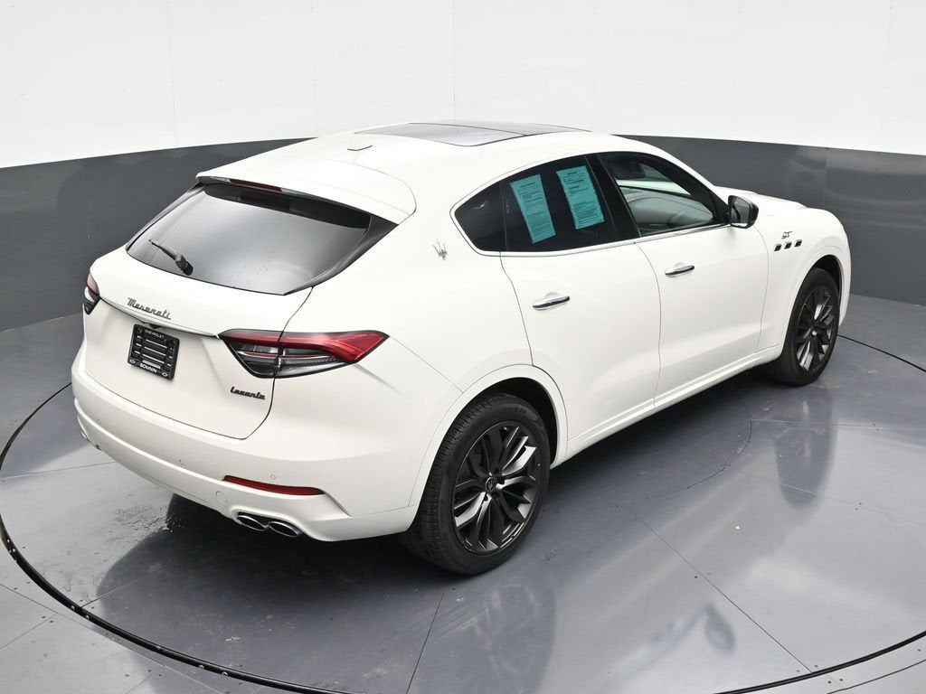 2024 Maserati Levante GT Ultima