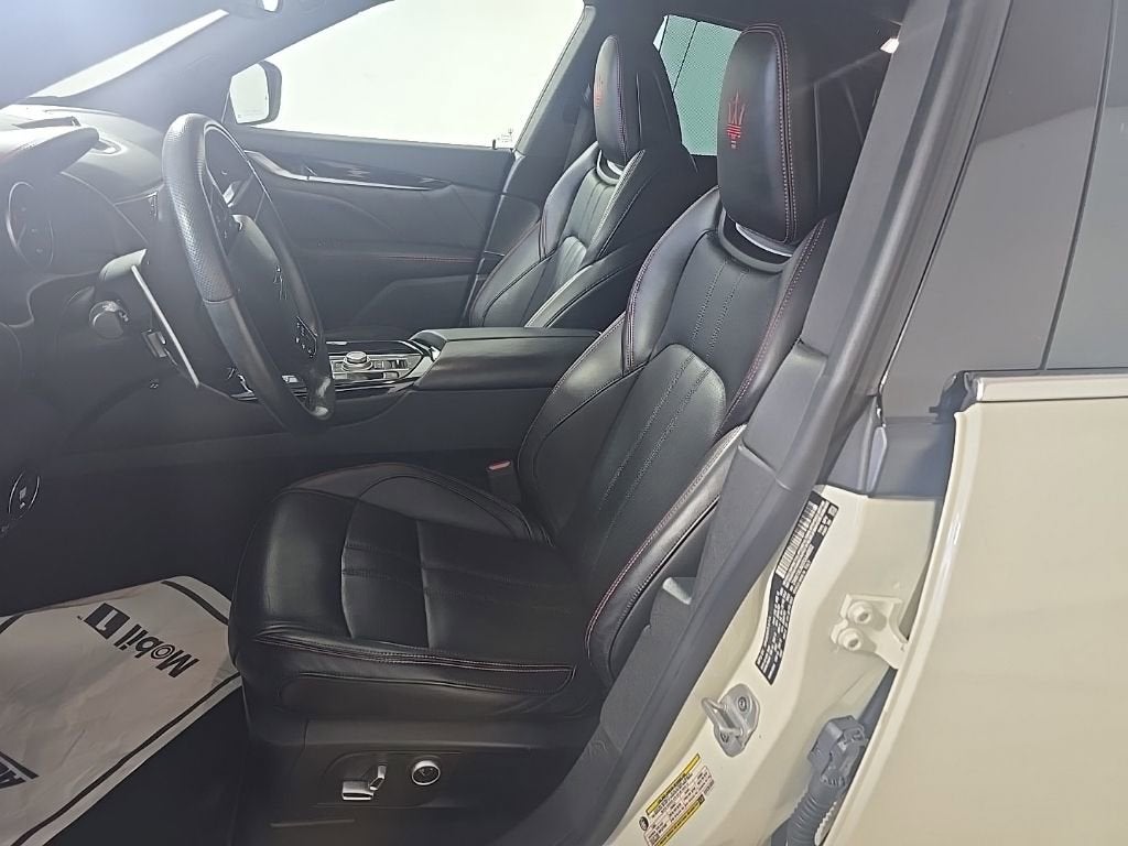 2024 Maserati Levante GT Ultima