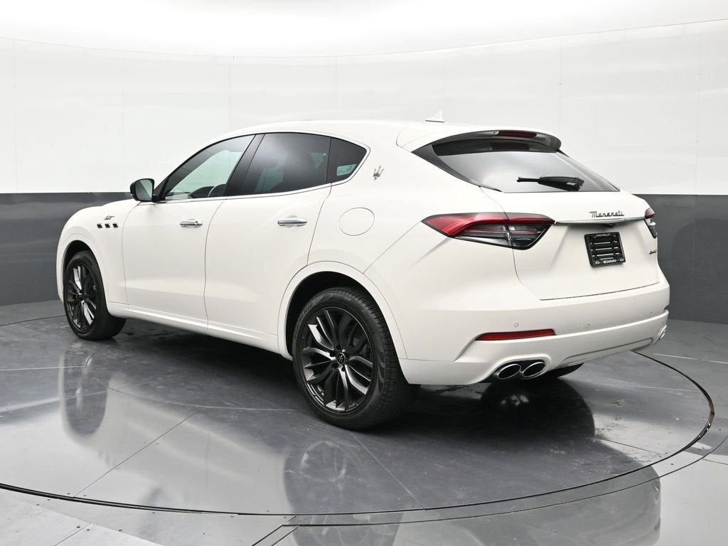 2024 Maserati Levante GT Ultima