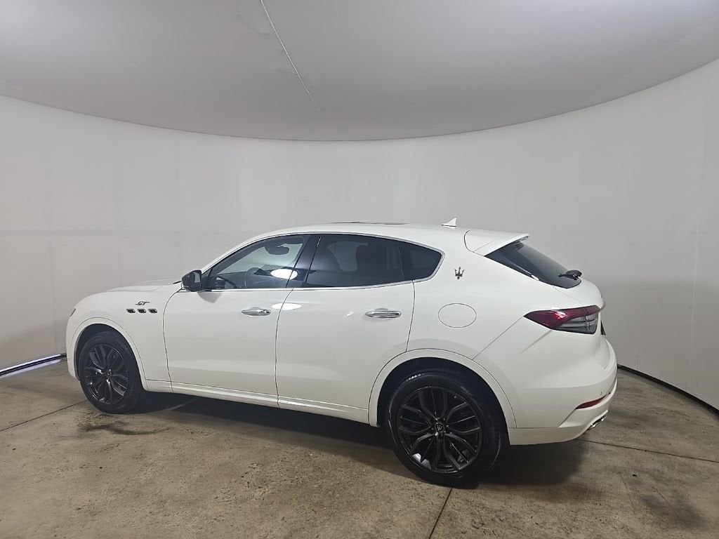 2024 Maserati Levante GT Ultima