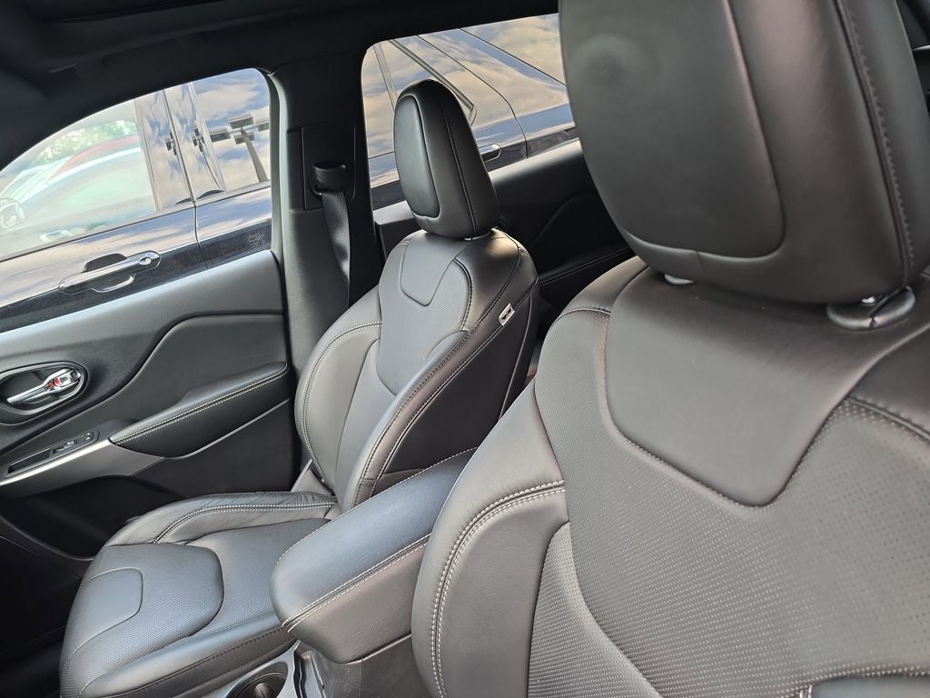 2021 Jeep Cherokee Latitude Lux