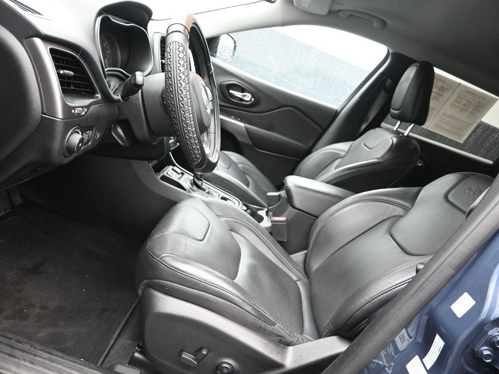 2021 Jeep Cherokee Latitude Lux