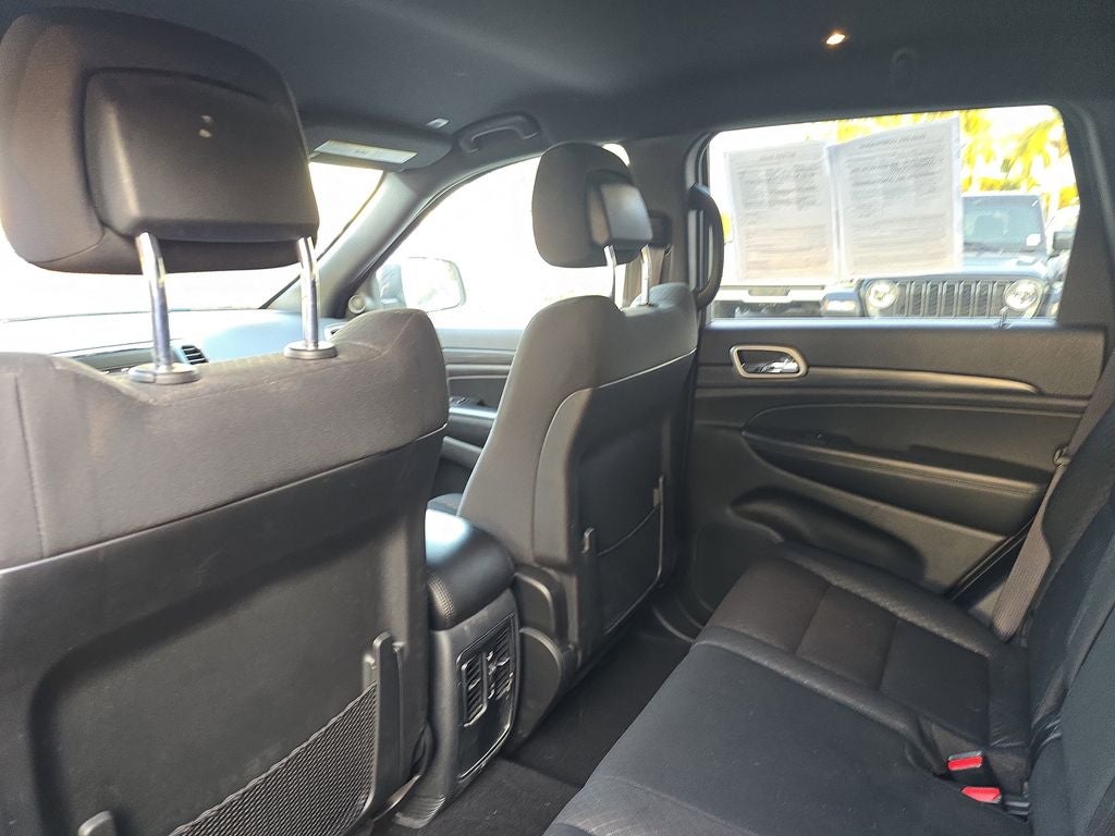2019 Jeep Grand Cherokee Laredo E