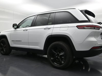 2022 Jeep Grand Cherokee Altitude