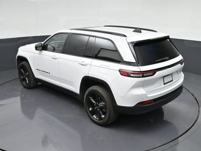 2022 Jeep Grand Cherokee Altitude