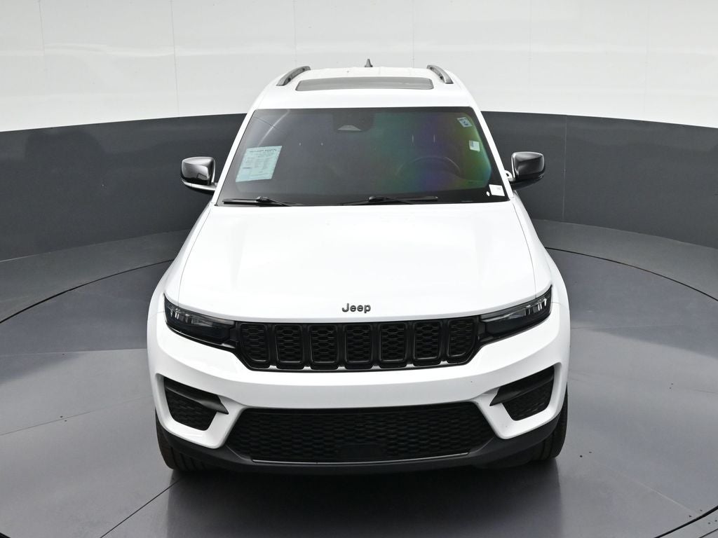 2022 Jeep Grand Cherokee Altitude