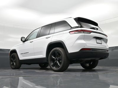 2022 Jeep Grand Cherokee Altitude