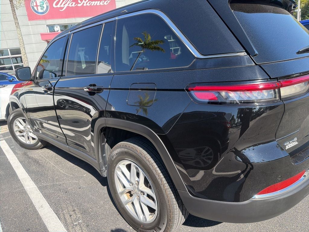 2023 Jeep Grand Cherokee Laredo