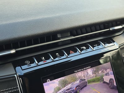 2022 Jeep Grand Cherokee L Laredo