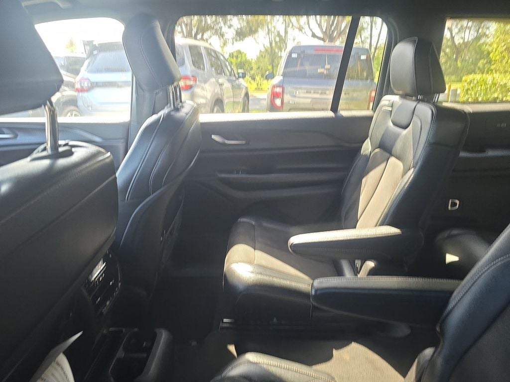 2024 Jeep Grand Cherokee L Altitude X