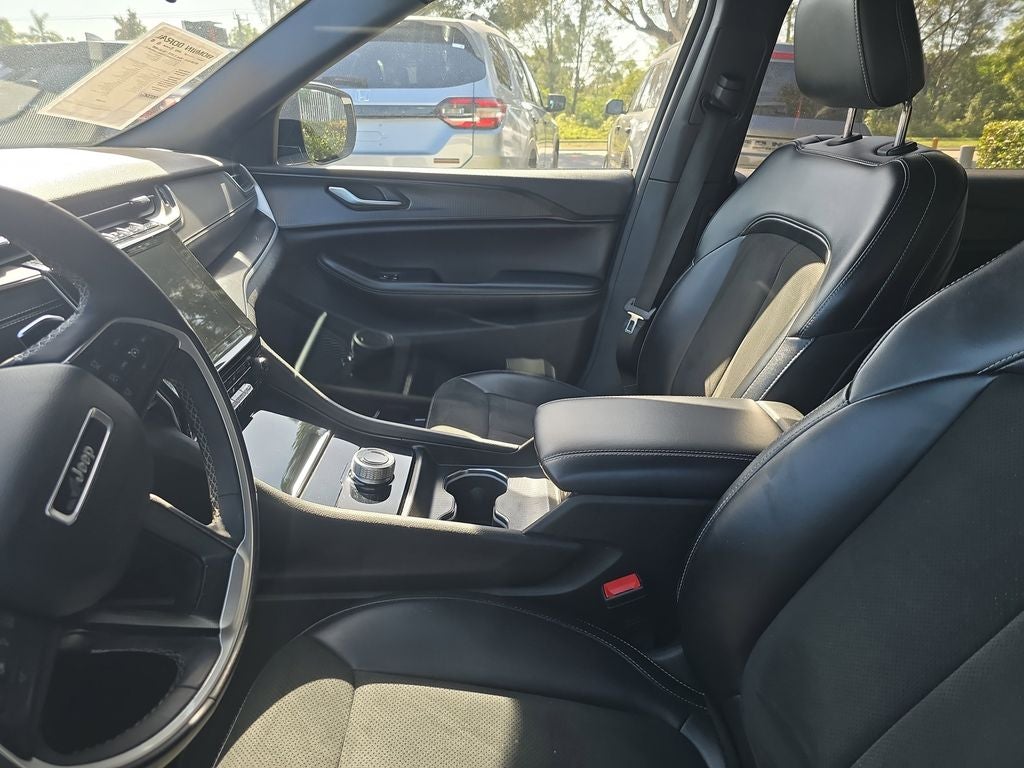 2024 Jeep Grand Cherokee L Altitude X