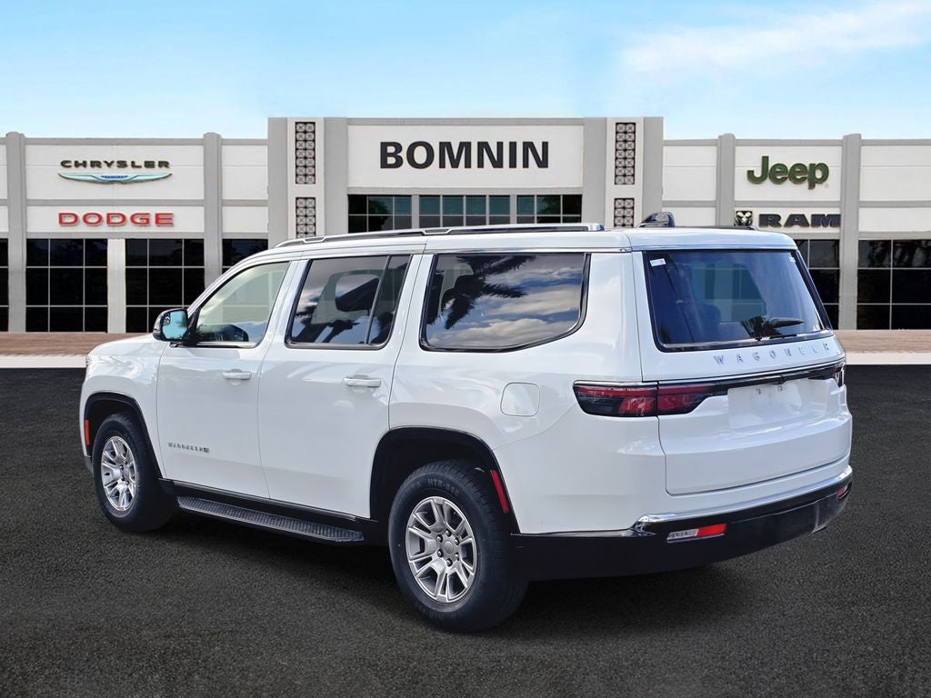 2024 Jeep Wagoneer Base